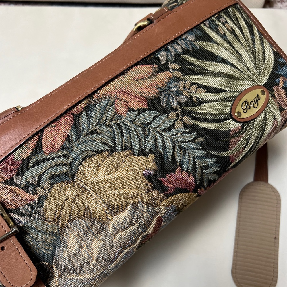 Vintage floral travel/shoulder/purse